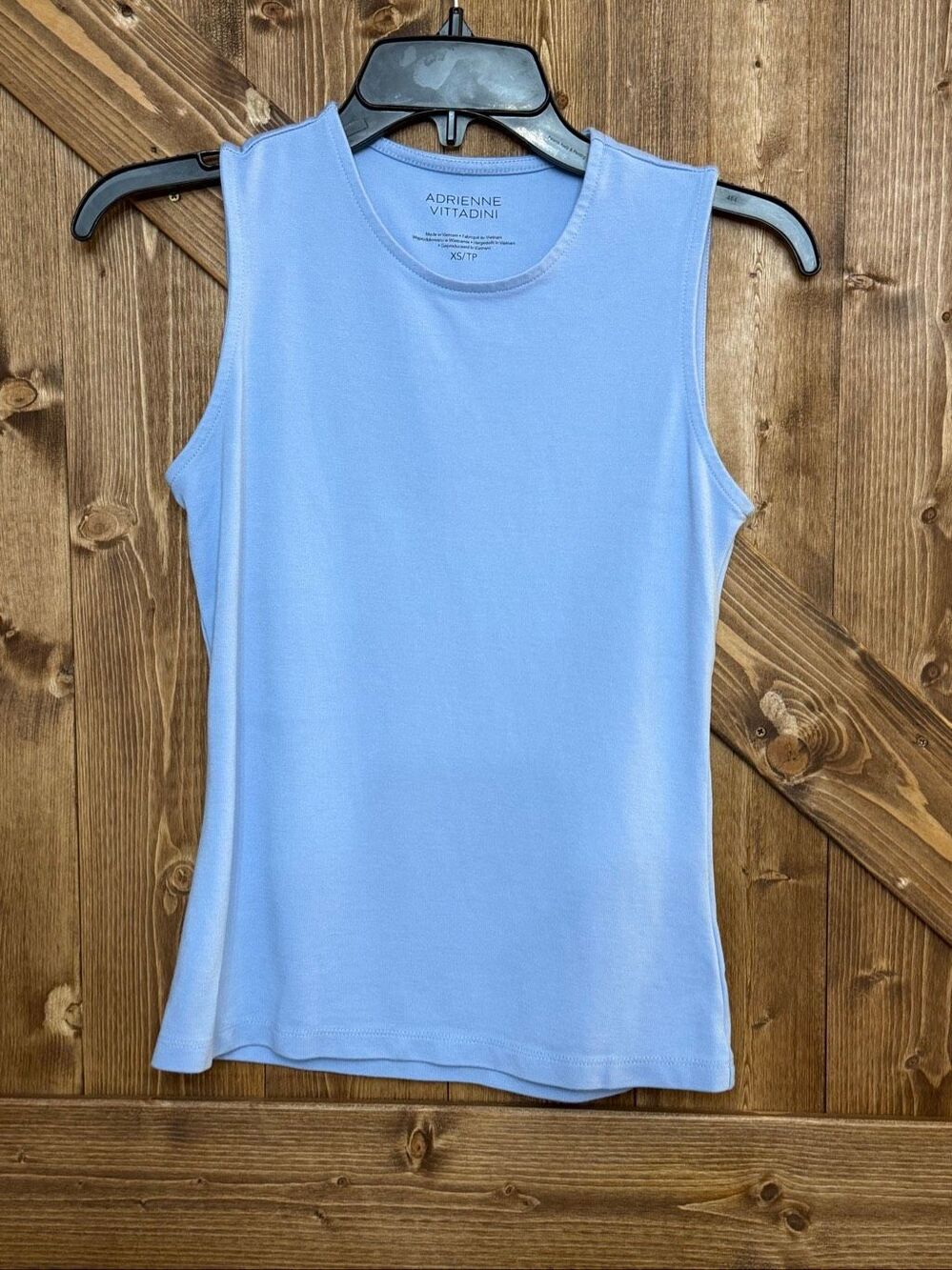 Adrienne Vittadini Women’s XS Light Blue Sleeveless Tank Top Crew Neck (9346)